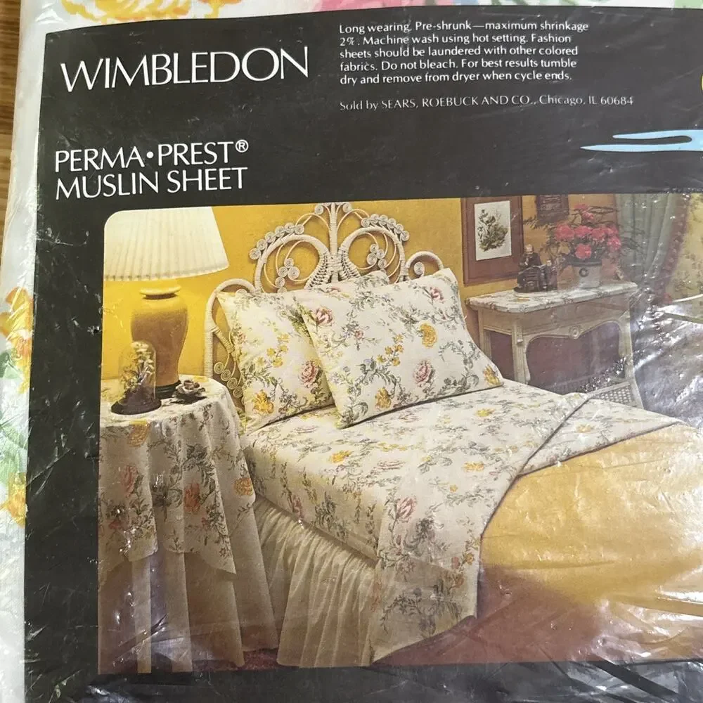 Vintage 70s Wimbledon Sears Vintage Twin Floral Fitted Sheet - New Old Stock NWT